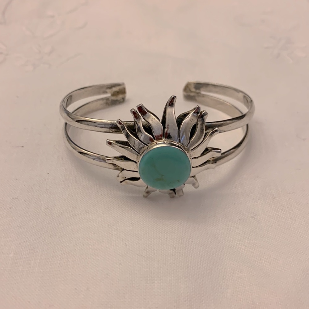 Turquoise Sunburst Silver Bracelet - Reposhed Item